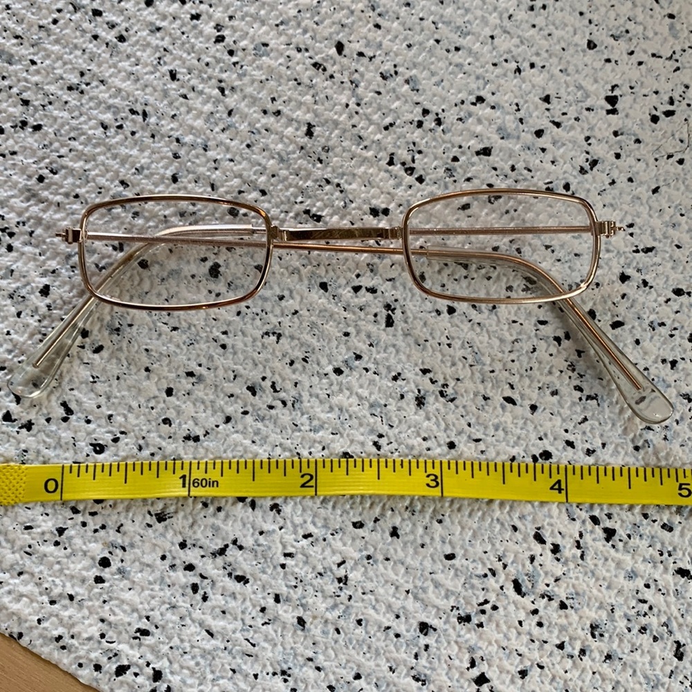 Rose gold rectangular costume spectacles